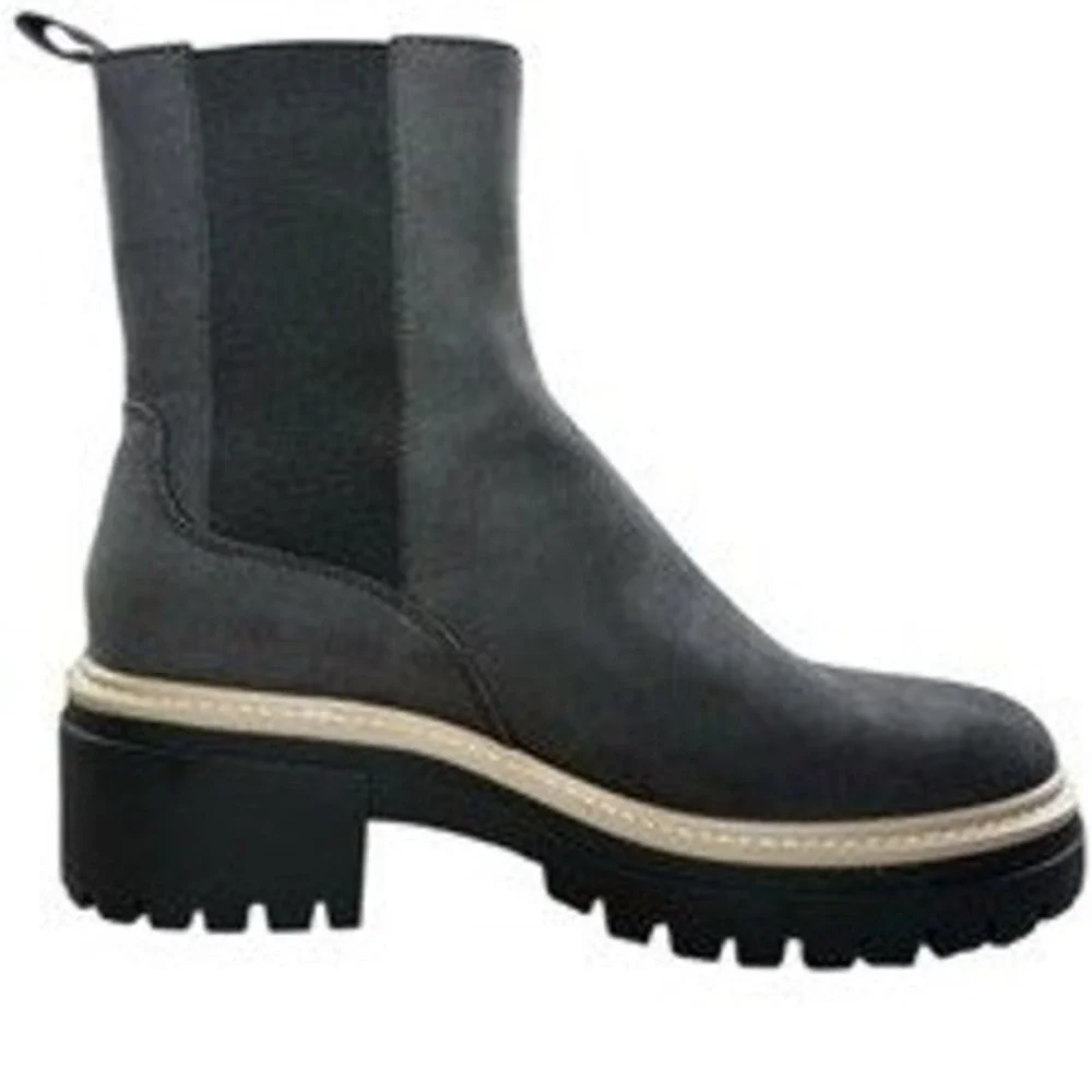Open Edit Chunky Platform‎ Mya Lug Sole Women's Size 7.5 Chelsea Suede Boots